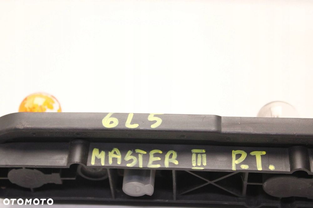 WKŁAD LAMPY GNIAZDO ŻARÓWEK TYŁ LEWY = PRAWY RENAULT MASTER III 17109800 - 4