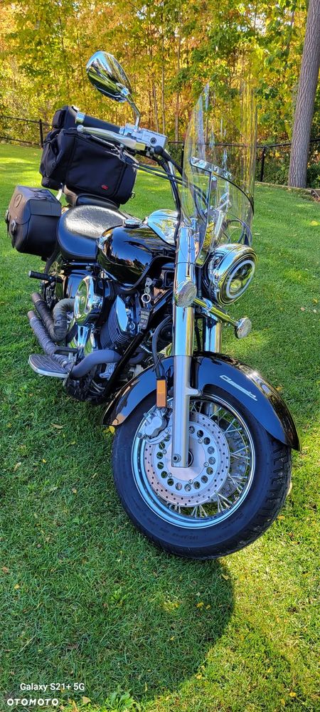 Yamaha V Star - 1