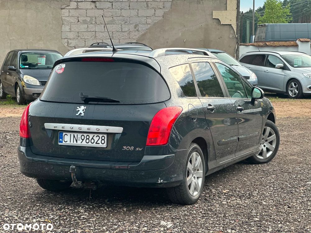 Peugeot 308 1.6 Premium - 5