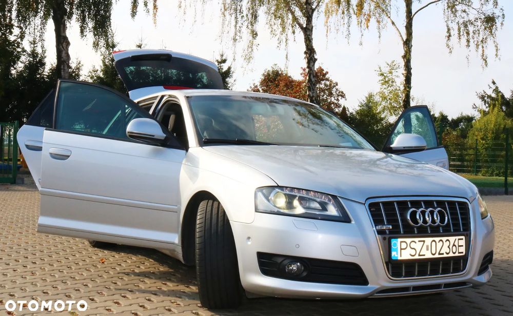 Audi A3 Sportback - 8