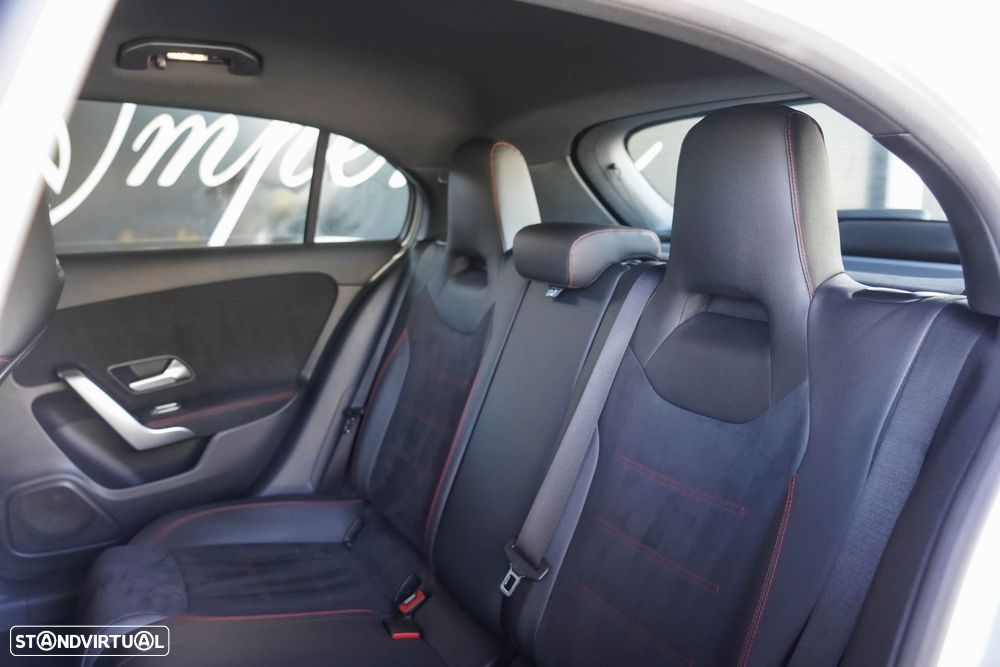 Mercedes-Benz A 250 e AMG Line - 38