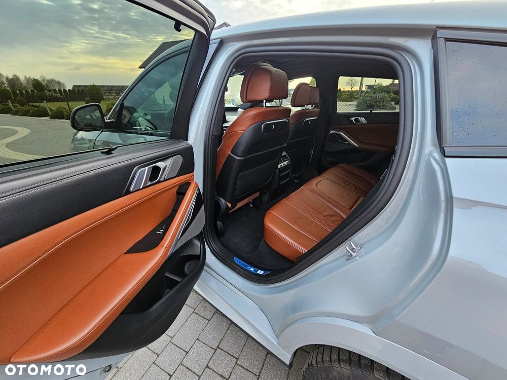 BMW X6 - 10
