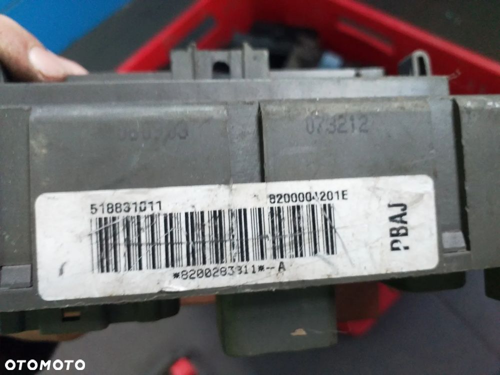 Moduł BSI Renault Laguna II 1.9 DCI	8200004201e - 3