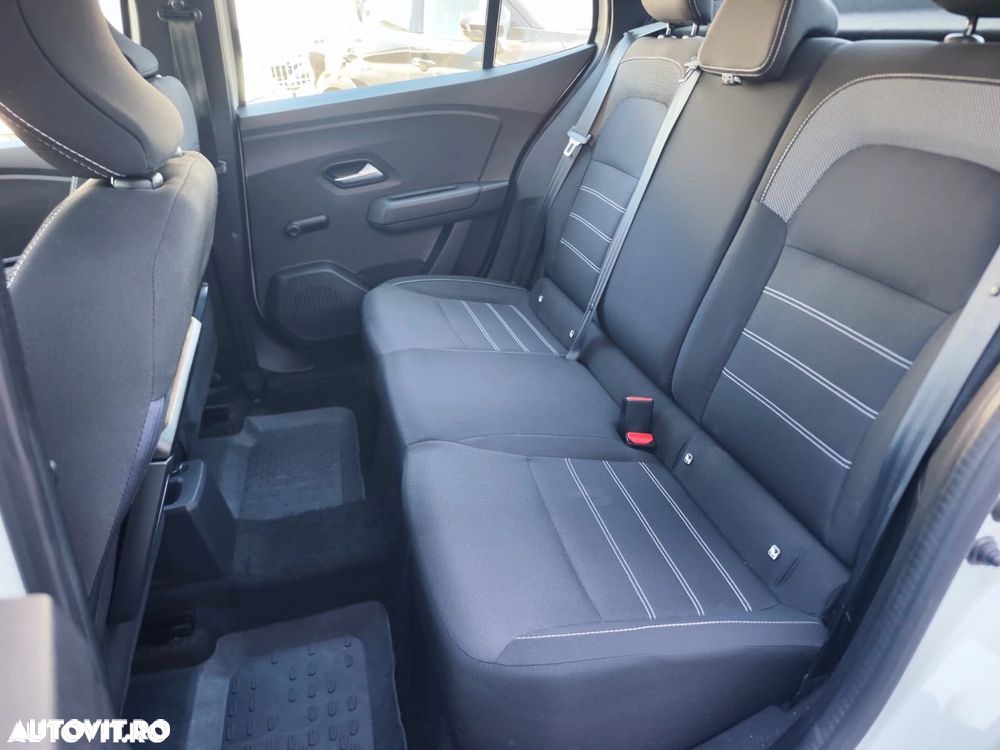 Dacia Logan TCe 90 MT6 Prestige - 8