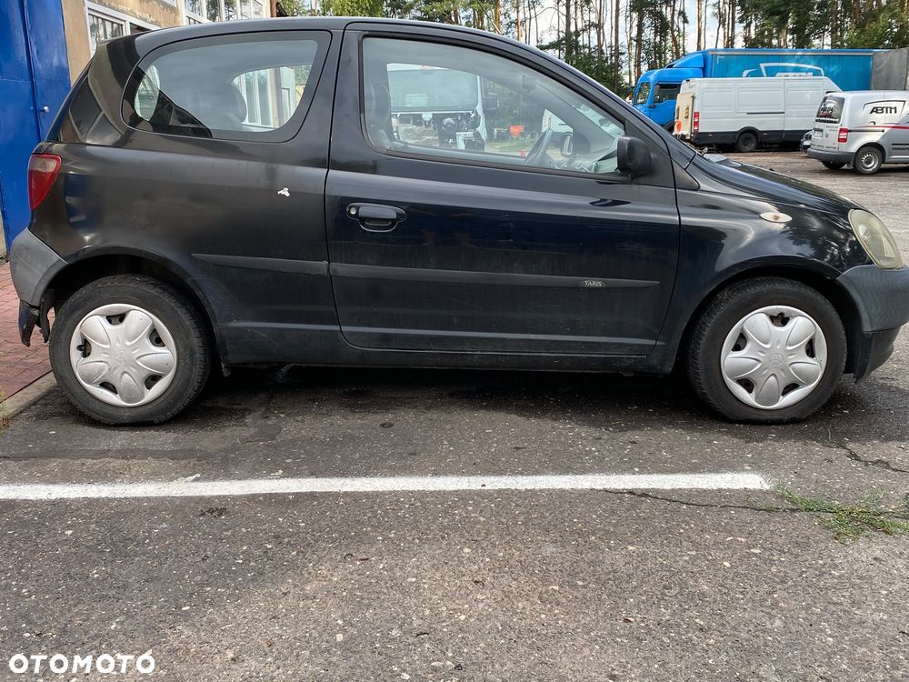 Toyota Yaris - 3