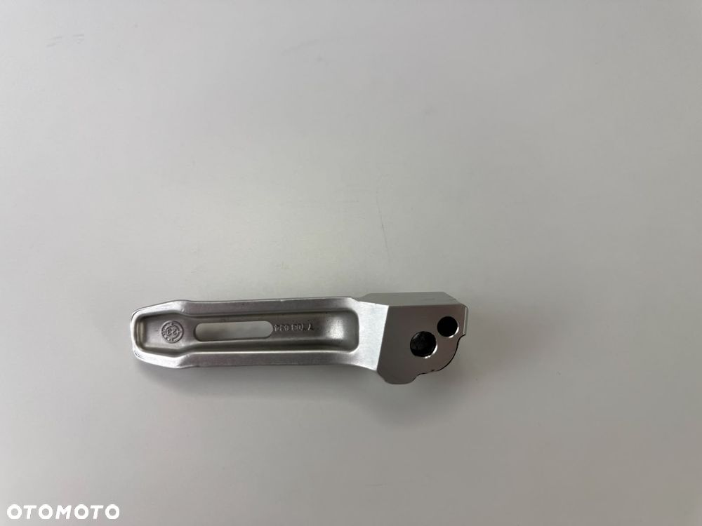 Podnóżek tylny prawy BMW S1000RR K67 2019+ - 12