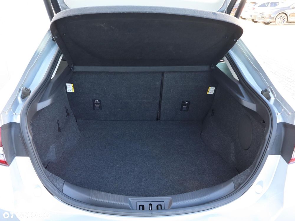 Ford Mondeo - 8