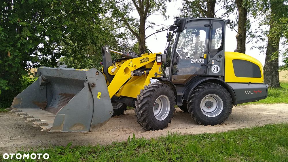 Wacker Neuson WL44 - 16
