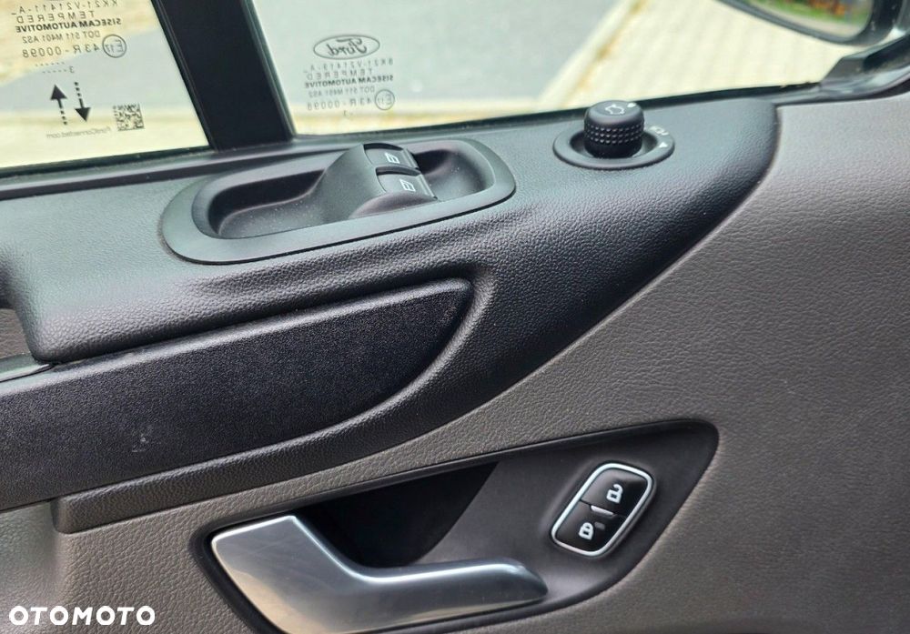 Ford Transit Custom - 9