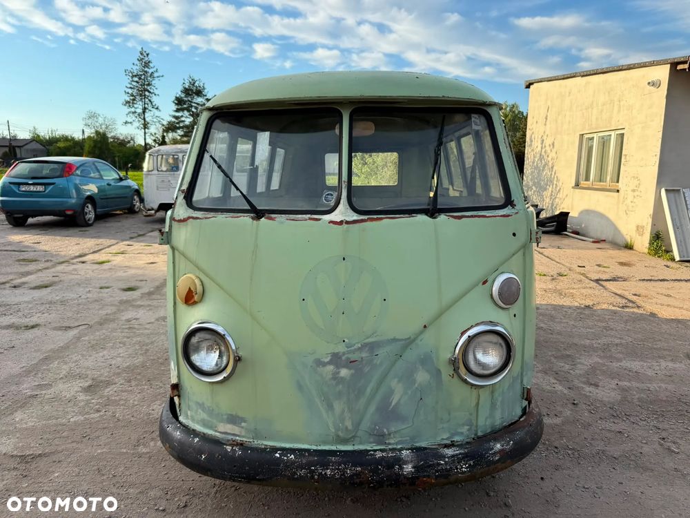 Volkswagen Transporter - 8