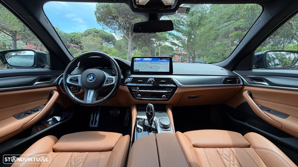BMW 530 e Pack M - 8