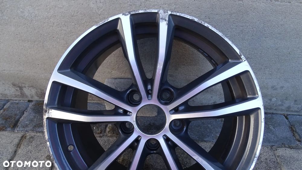 BMW 1 F20, F21, F22, F23 - 7.5Jx17H2 ET43 5X120 - felga - 2