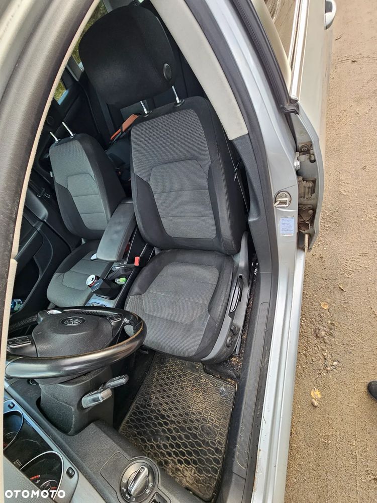 Volkswagen Passat Variant 2.0 TDI BlueMotion Technology Comfortline - 11