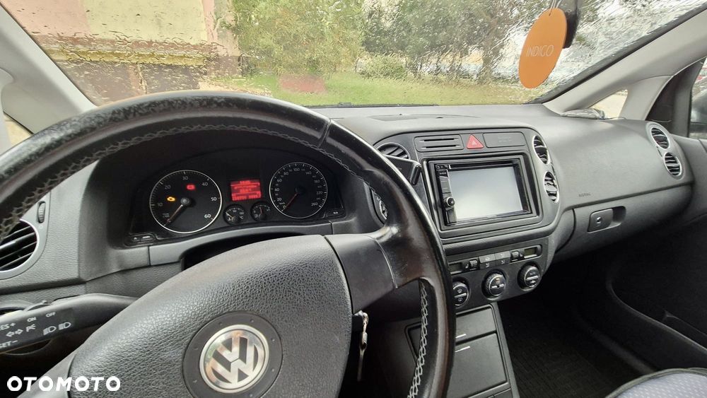 Volkswagen Golf Plus - 10