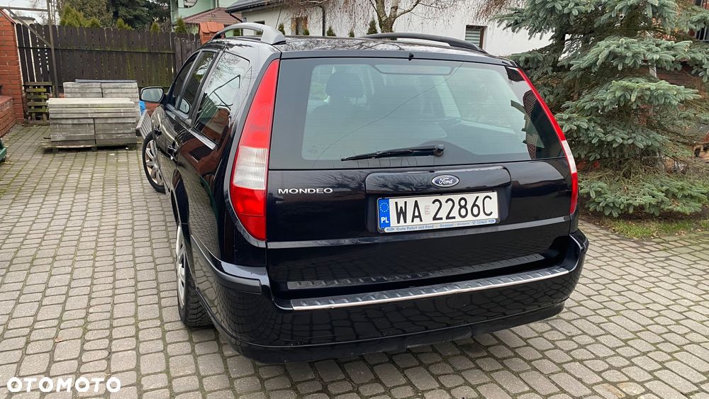 Ford Mondeo - 9