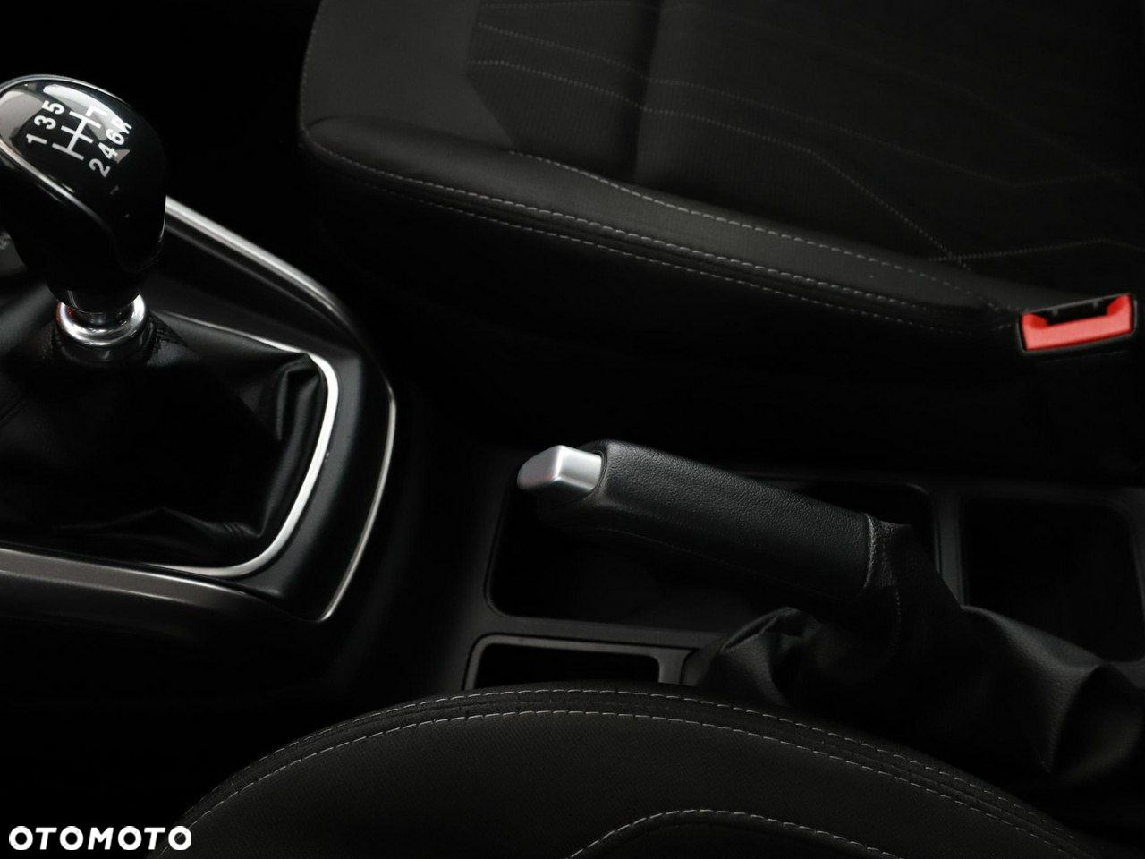 Ford EcoSport 1.0 EcoBoost COOL&CONNECT - 27