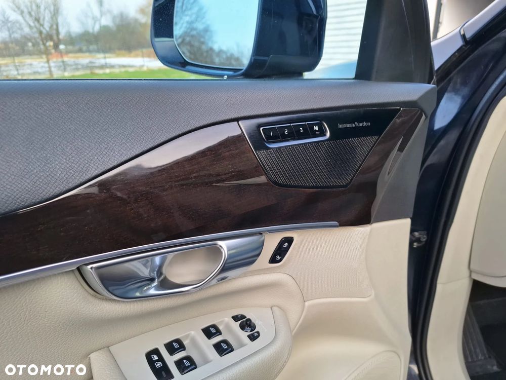 Volvo XC 90 T5 AWD Geartronic Momentum Pro - 15