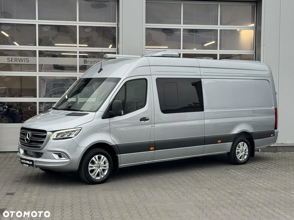 Mercedes-Benz Sprinter - 4