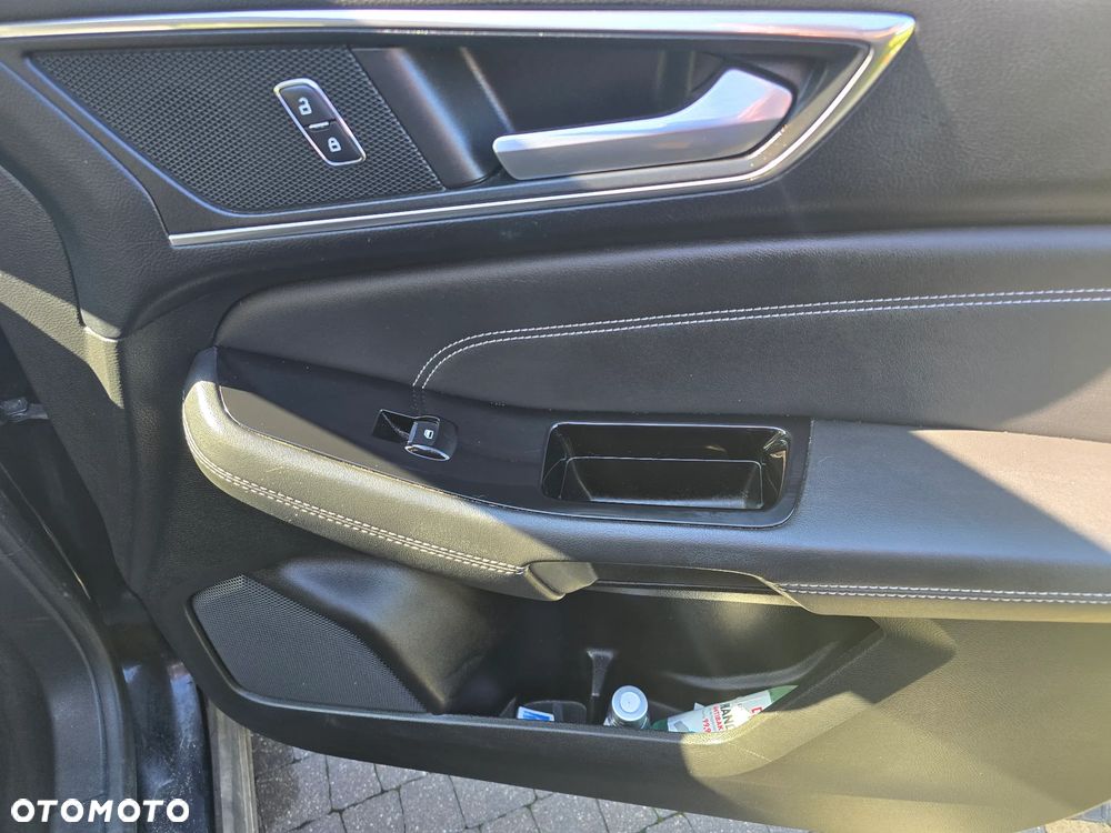 Ford Galaxy 2.0 TDCi Titanium - 24