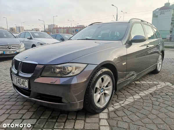 BMW Seria 3 320d DPF Touring