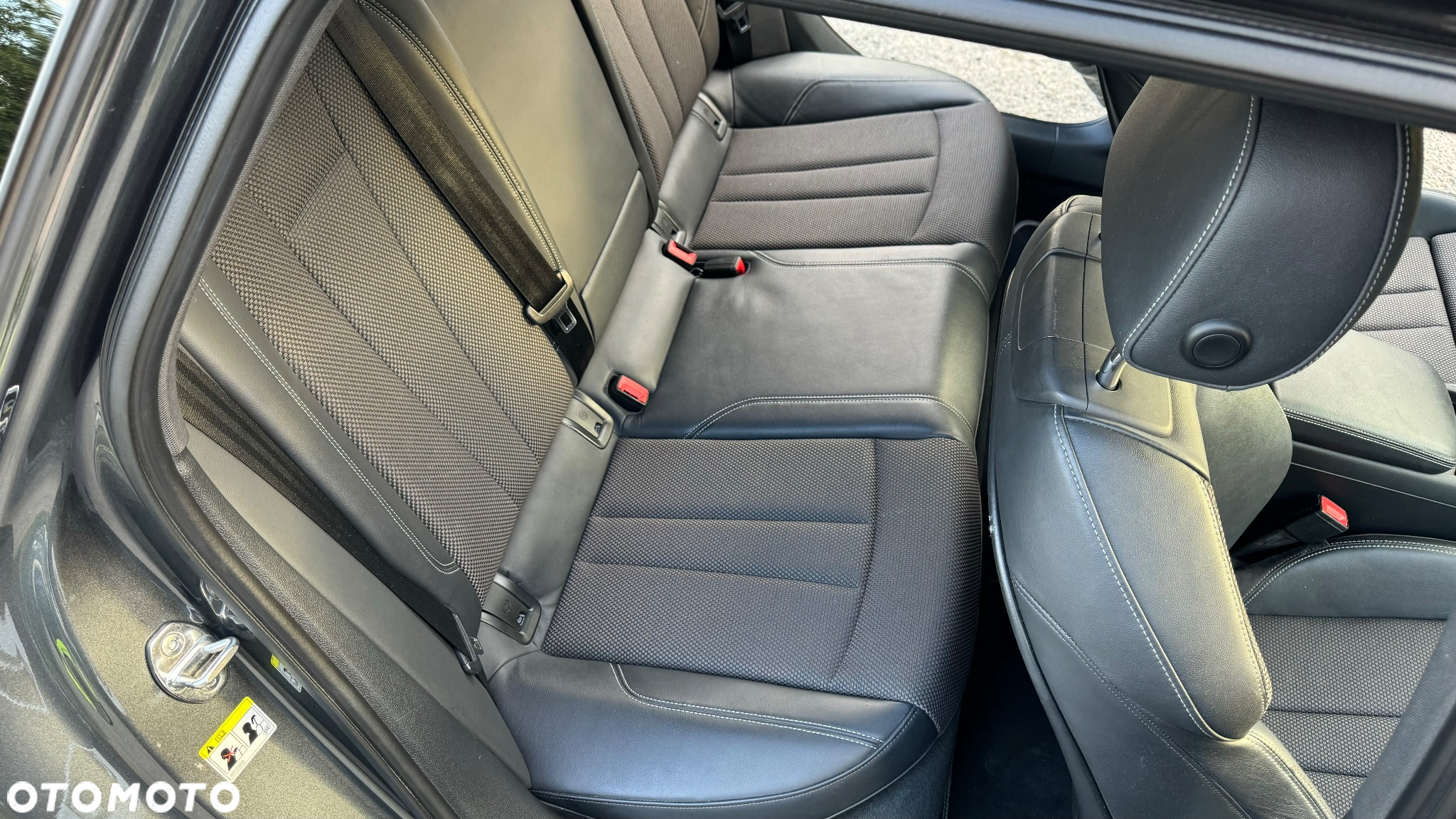 Audi A4 Avant 40 TDI S tronic S line - 15