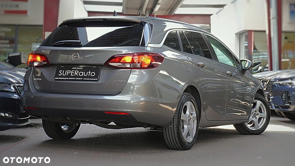 Opel Astra 1.4 T Elite - 11