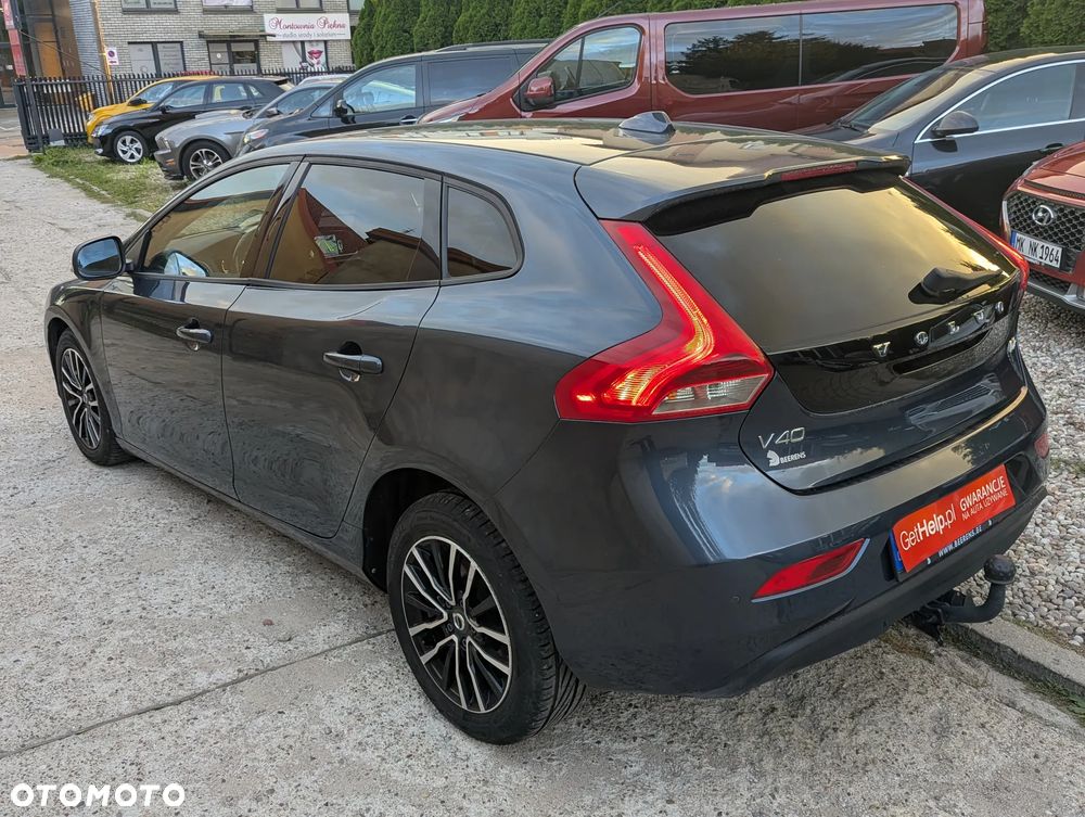 Volvo V40 D2 Momentum - 7