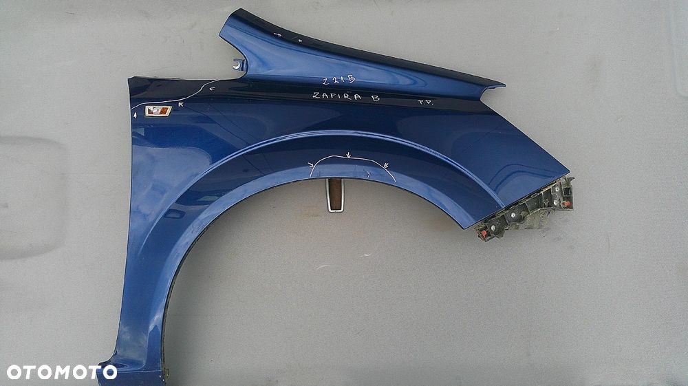OPEL ZAFIRA B BŁOTNIK PRAWY Z21B - 1