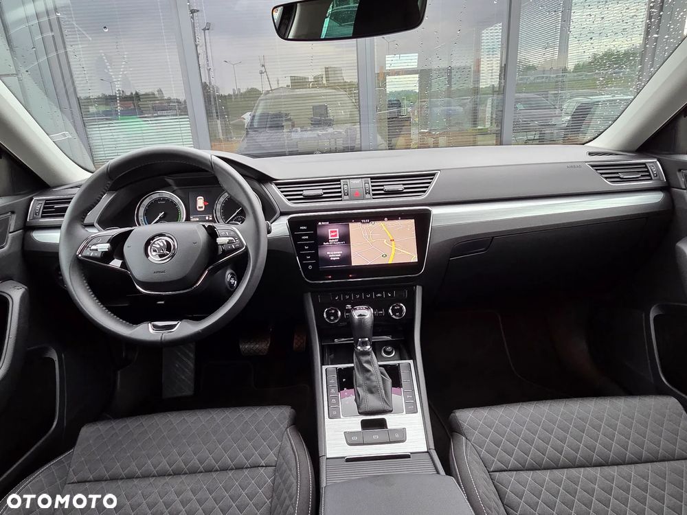 Skoda Superb 1.4 TSI Plug-In Hybrid Ambition DSG - 40