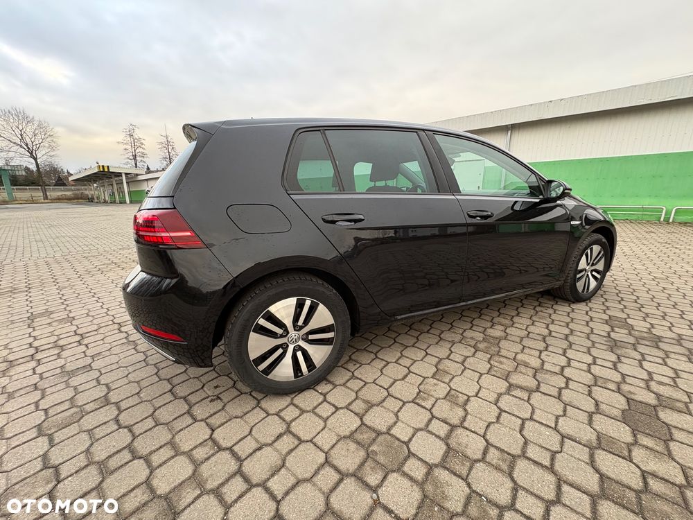 Volkswagen Golf - 7