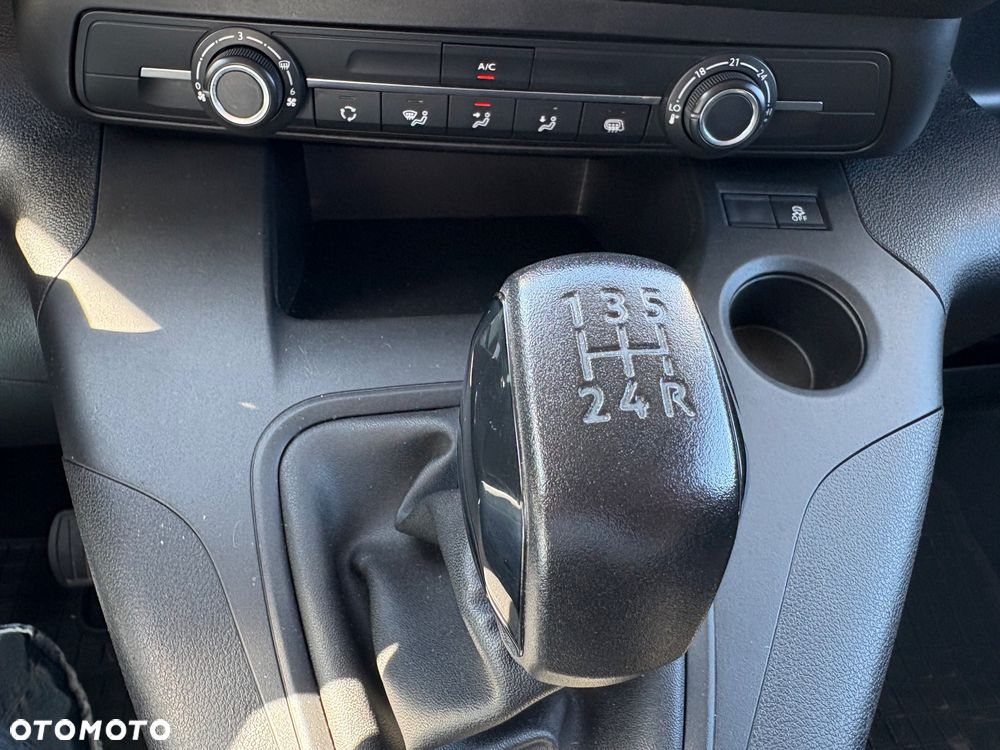 Opel Combo - 25