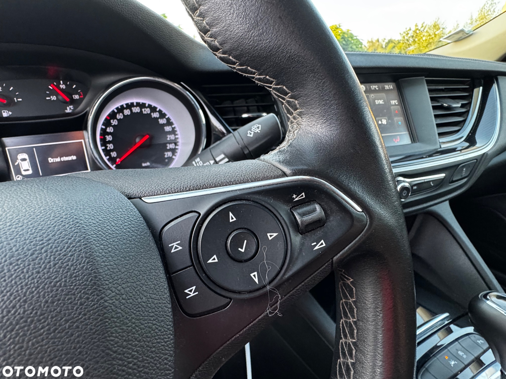 Opel Insignia 1.6 CDTI Exclusive S&S - 26