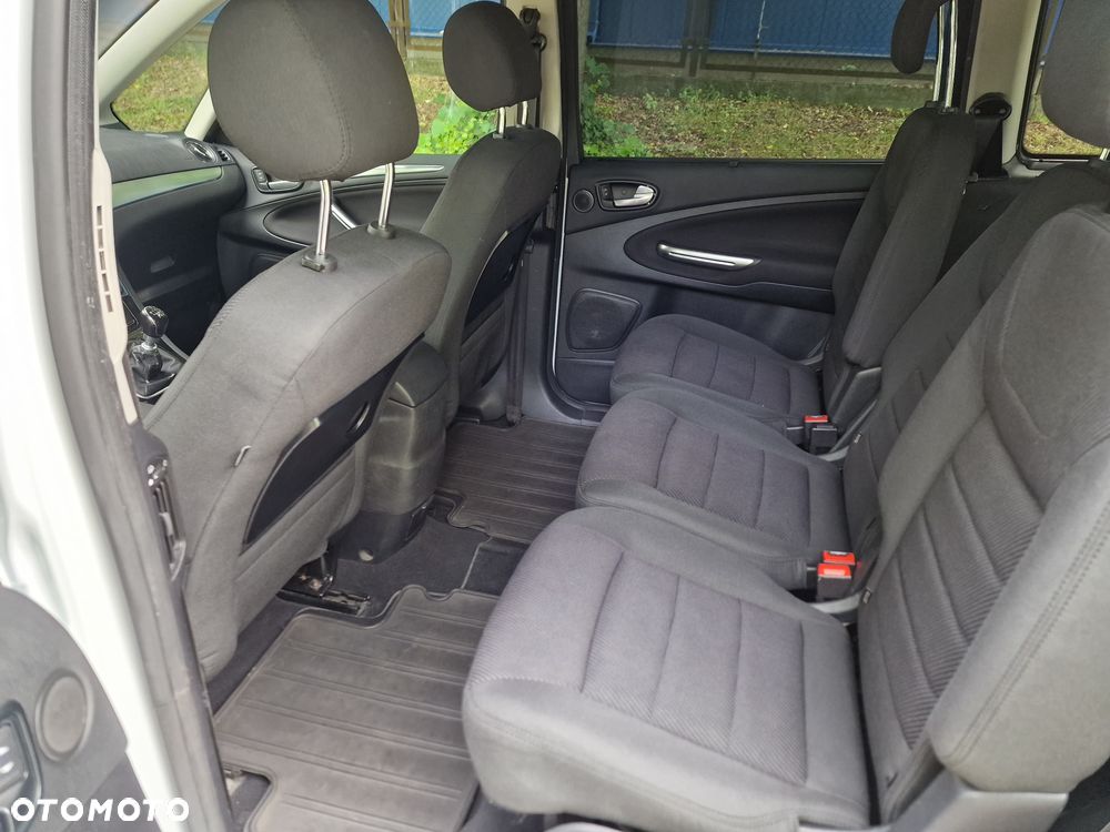 Ford Galaxy 2.0 TDCi DPF Titanium - 35