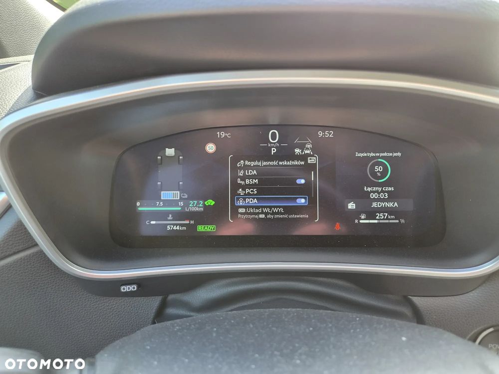 Toyota Corolla Cross 2.0 Hybrid Style - 13