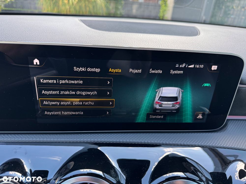 Mercedes-Benz Klasa A 220 d 4-Matic AMG Line 8G-DCT - 32
