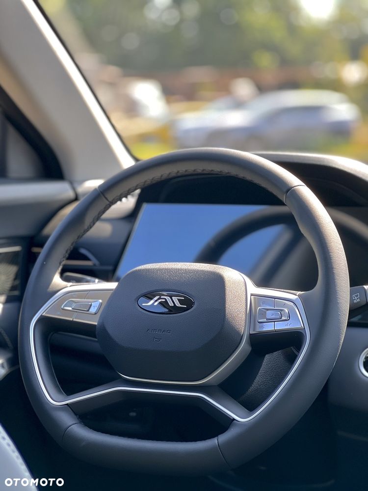 JAC JS8 PRO 7os - 13