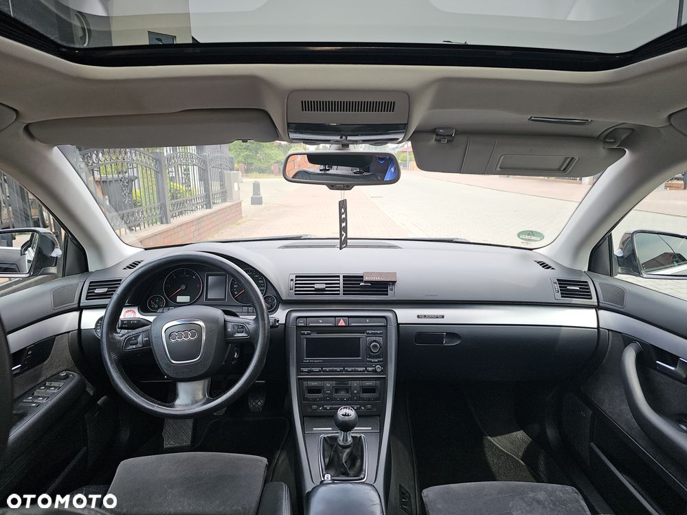 Audi A4 Avant 2.0 TDI DPF quattro - 5