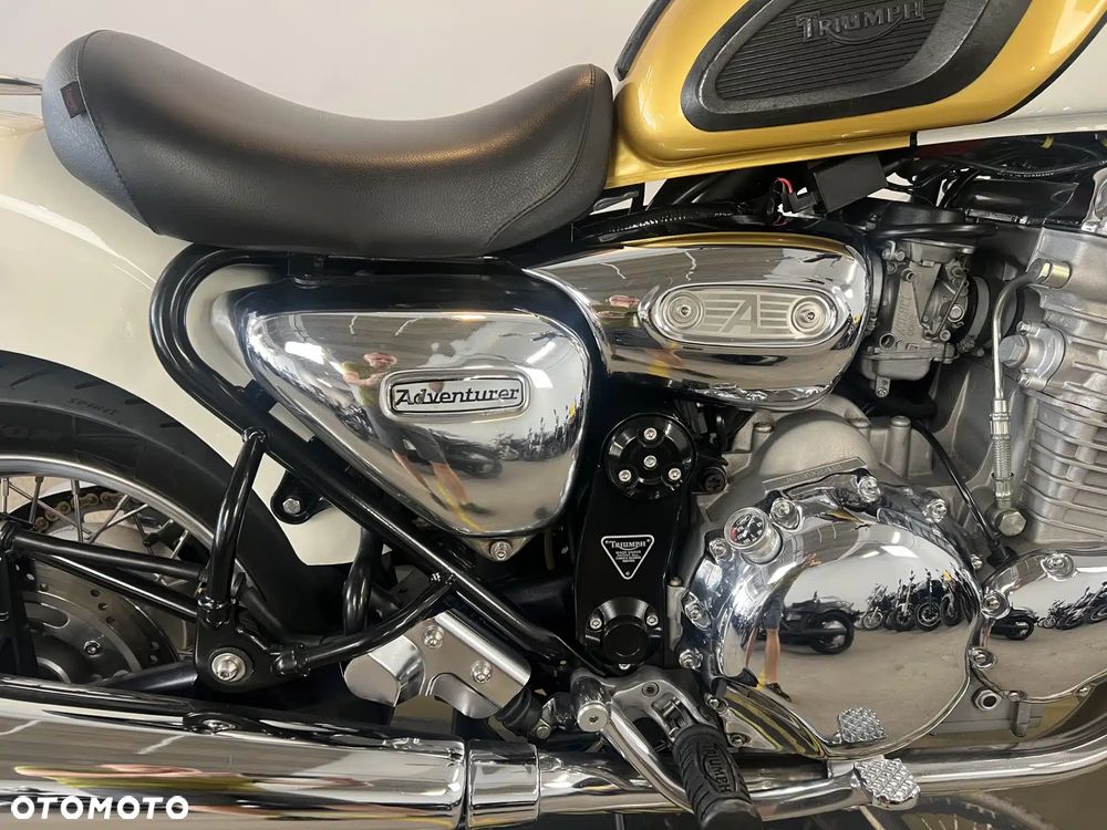 Triumph Adventurer - 13