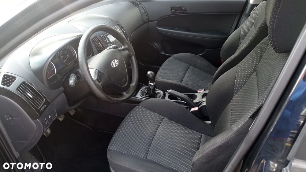 Hyundai i30 1.4 Comfort - 36