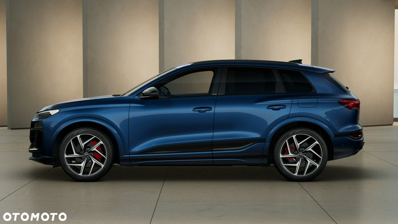 Audi Q6 e-tron - 3