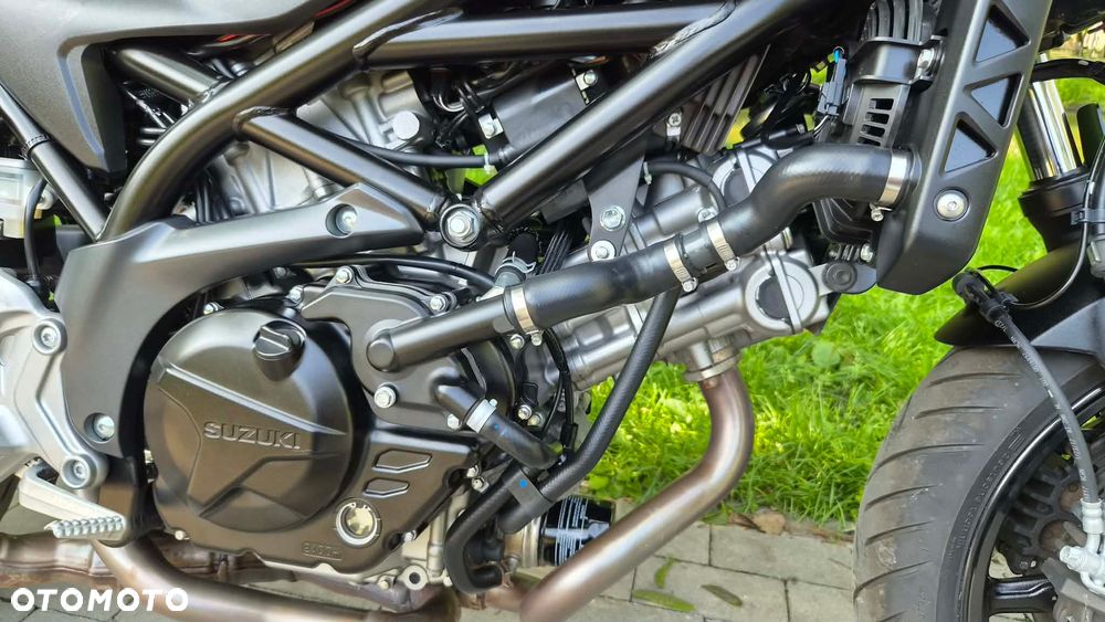 Suzuki SV - 26