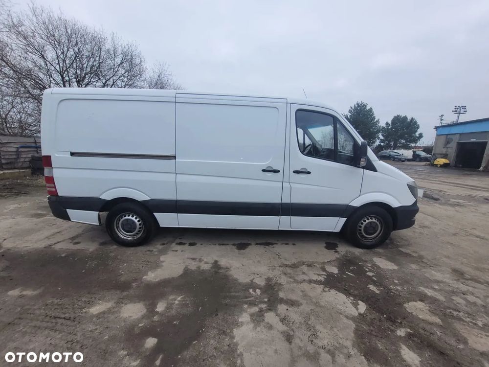 Mercedes-Benz Sprinter - 8