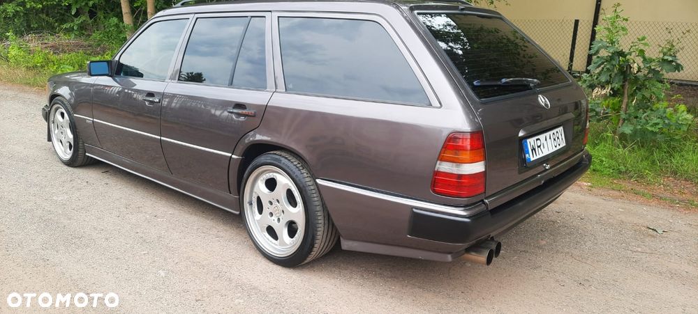 Mercedes-Benz W124 (1984-1993) - 2