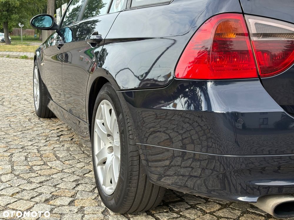 BMW Seria 3 320d DPF - 14