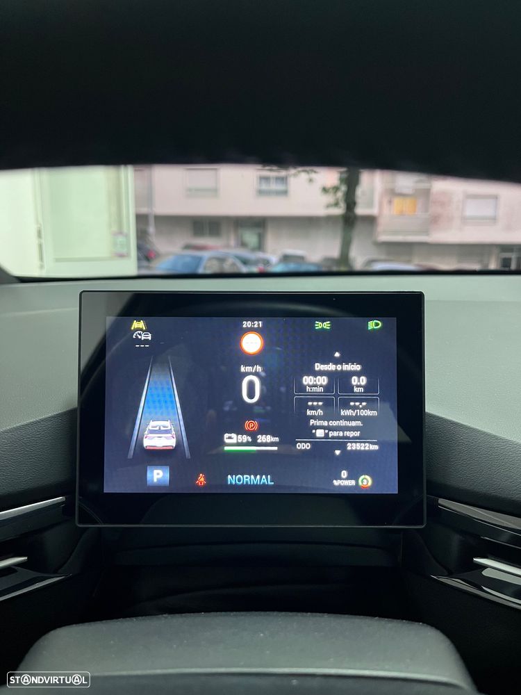 MG MG4 4 Luxury 64 kWh - 11