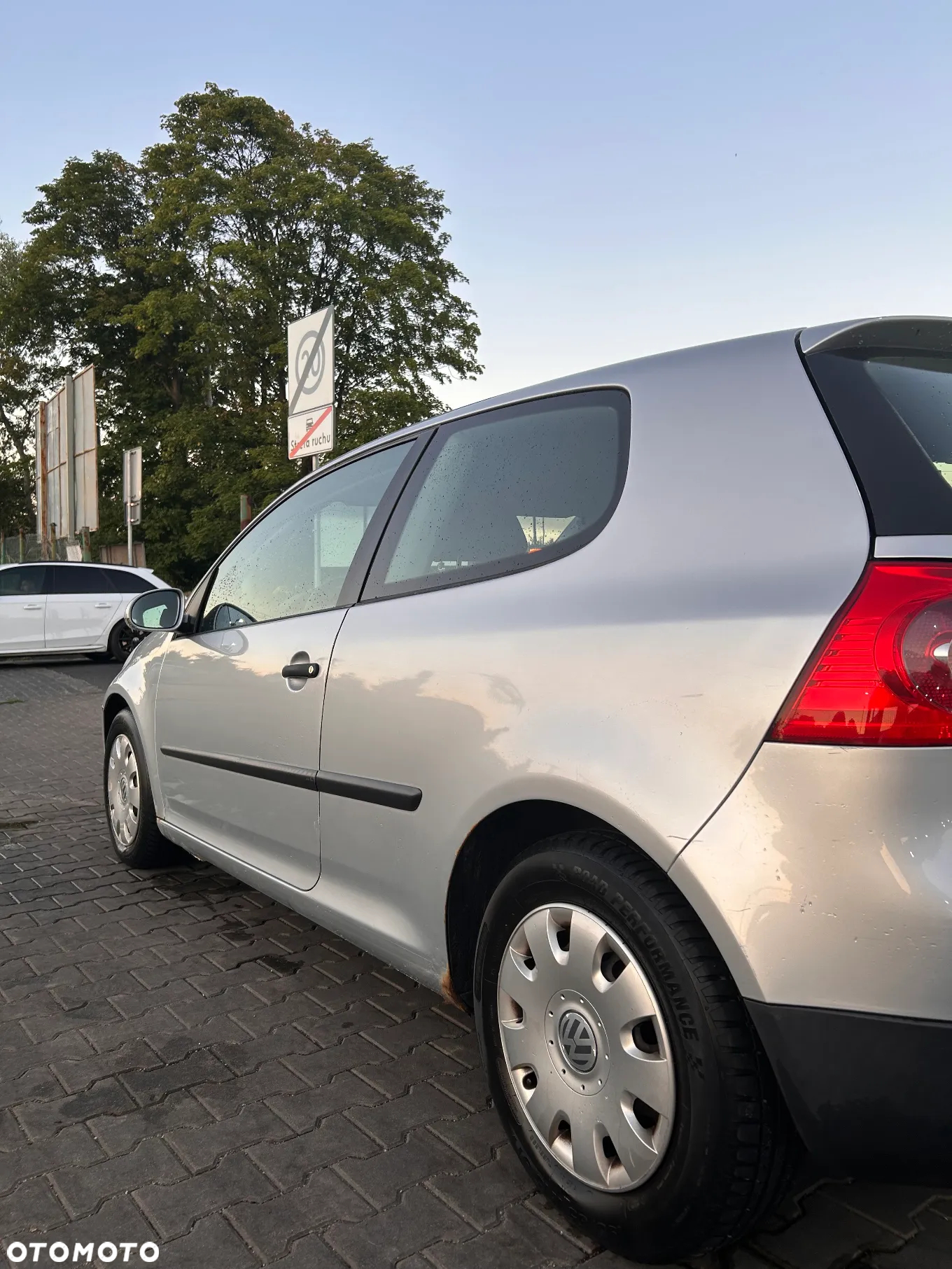 Volkswagen Golf - 3
