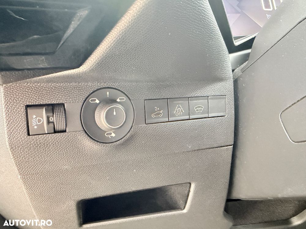 DS Automobiles DS 7 Crossback - 31