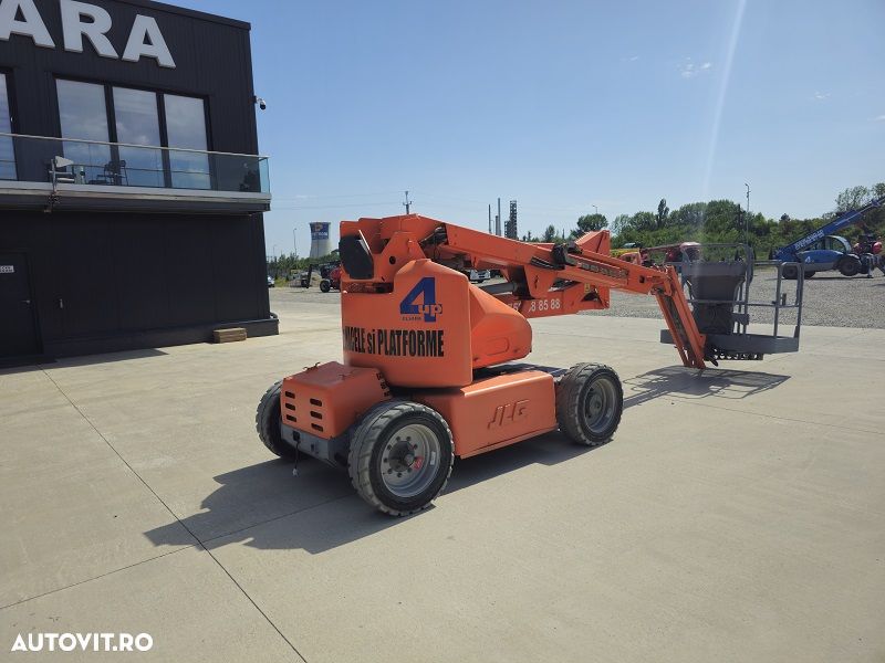 JLG M450AJ - 4
