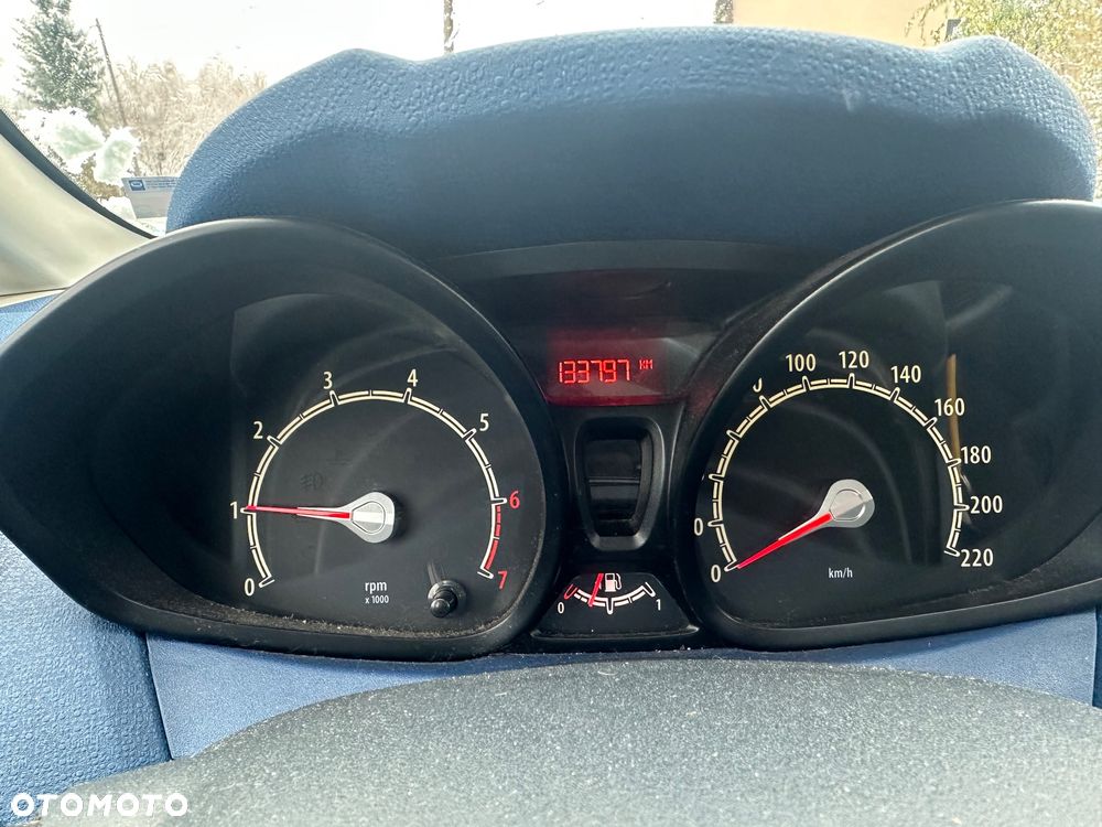 Ford Fiesta 1.25 Trend Edition - 11