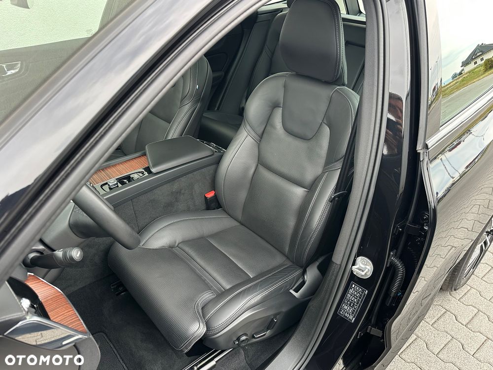 Volvo XC 60 B4 D AWD Geartronic RDesign - 20